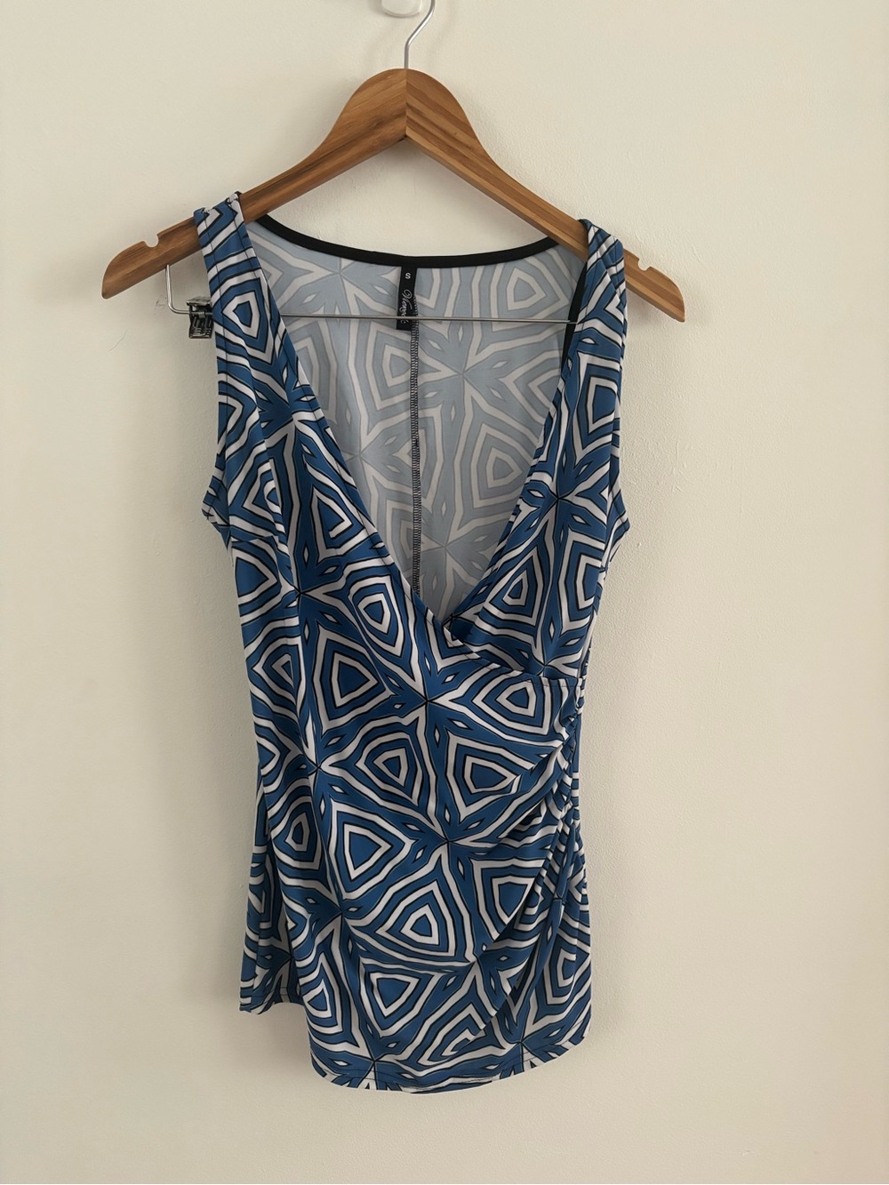 Sleeveless Blue Geometric V-Neck Women's Top